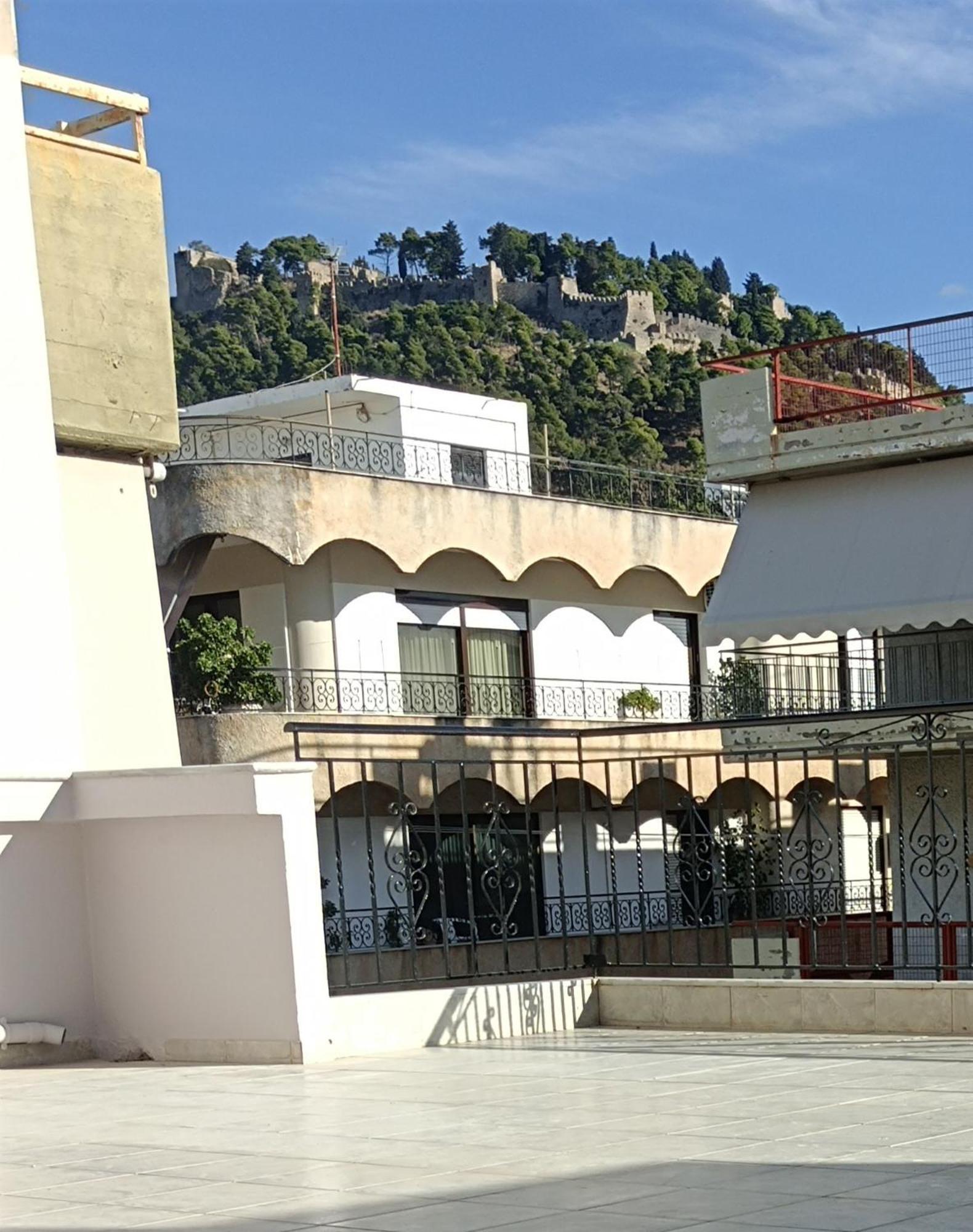 דירות נפפקטוס Kelly'S Penthouse מראה חיצוני תמונה