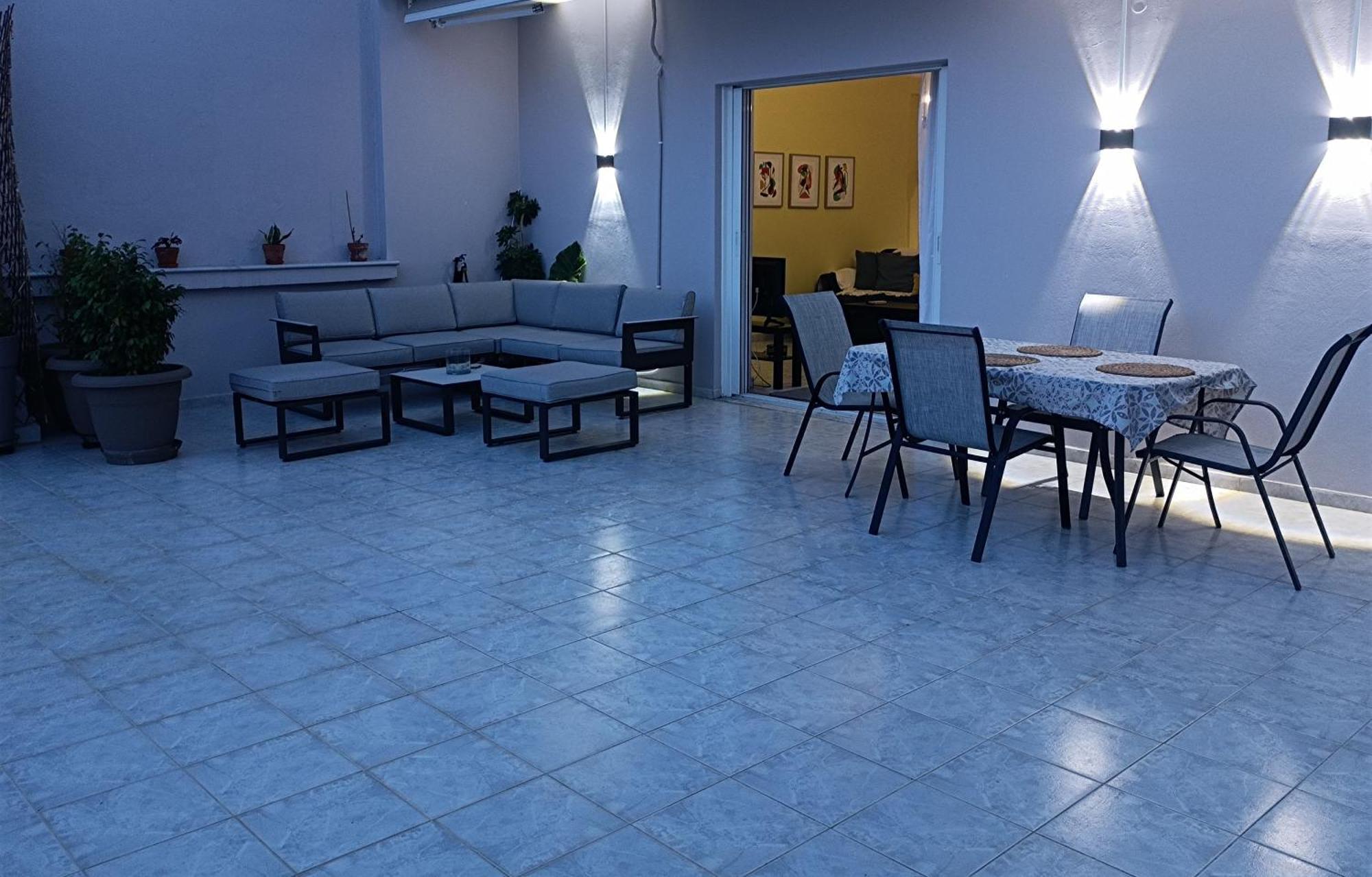 דירות נפפקטוס Kelly'S Penthouse מראה חיצוני תמונה